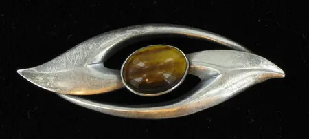 Kivirintaneula, kaivertamaton, 813br, paino 5,7g Vikt: 5,7 g