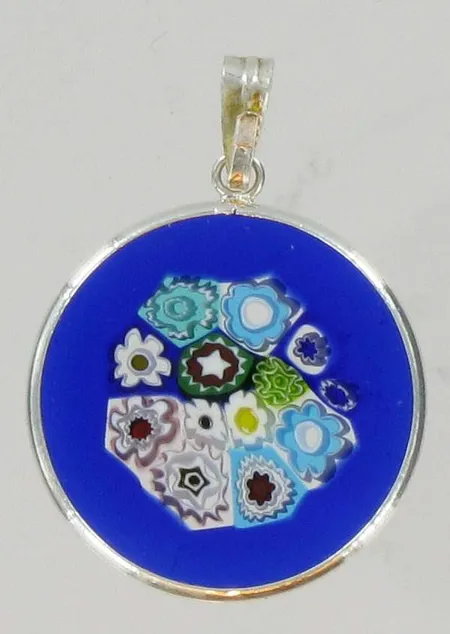 Hopeariipus Millefiori-lasilla, 925br, paino 3,2g Vikt: 3,2 g