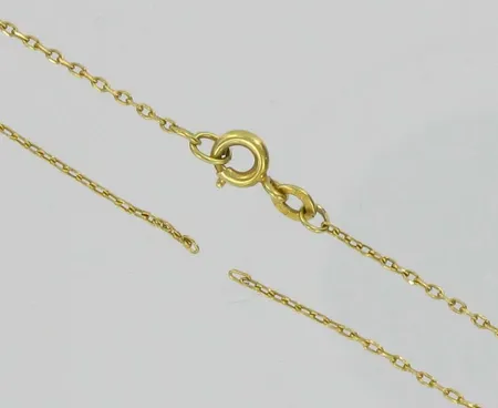 Kaulaketju, viallinen, pituus 54cm, 750, paino 2,2g Vikt: 2,2 g