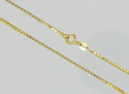 Venetsiakaulaketju, pituus 45cm, 585, paino 4,4g Vikt: 4,4 g