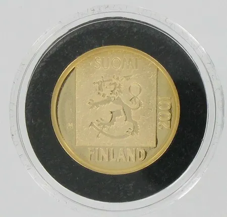 Kultamarkka, vuodelta 2001, aitoustodistus, 750, paino 8,6g Vikt: 8,6 g