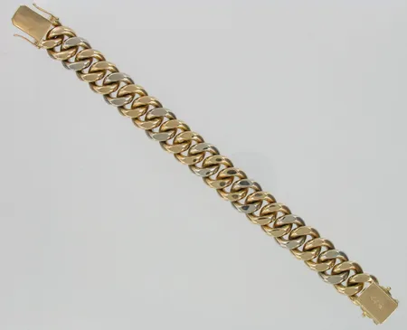 Panssariranneketju, pituus 24cm, tekijänleima AO, 585, paino 226,4g Vikt: 226,4 g
