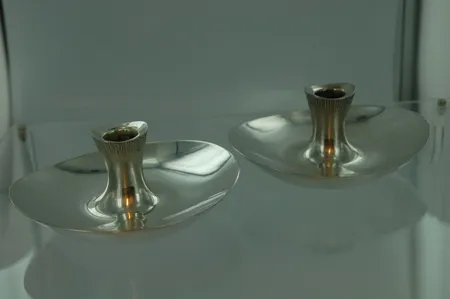 Kynttilänjalat kaivertamattomat design tapio wirkkala 303g 813, korkeus 5,5cm v.1959 Vikt: 303   g