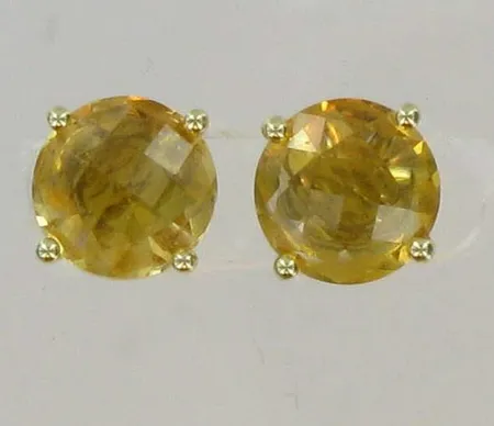 Kivikorvakorut, 585br, paino 2,7g Vikt: 2,7 g