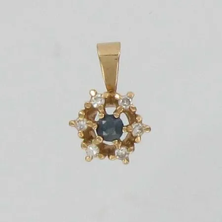 Sinisafiiririipus timanteilla 6xn.0.005ct, korkeus 1,0cm, 585br, paino 0,8g Vikt: 0,8 g