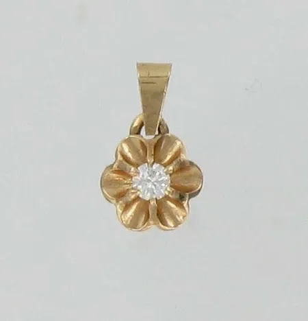 Timanttiriipus 1xn.0.08ct, korkeus 1,0cm, 585, paino 0,7g Vikt: 0,7 g