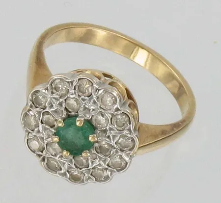 Smaragdisormus timanteilla 18xn.0.03ct, kaivertamaton, koko 18, 585, paino 5,4g Vikt: 5,4 g