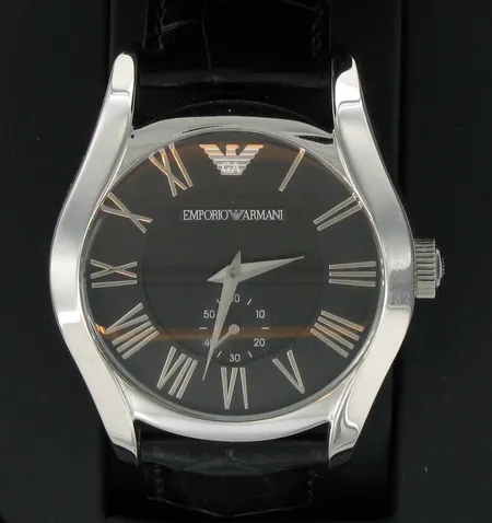 Miesten teräsrannekello Emporio Armani nahkarannekkeella, quartz, ohjekirja ja laatikko