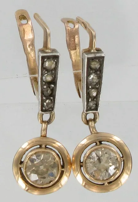 Timanttikorvakorut 2xn.0.60ct 8xn.0.01ct vanha hionta, 583, paino 5,5g Vikt: 5,5 g