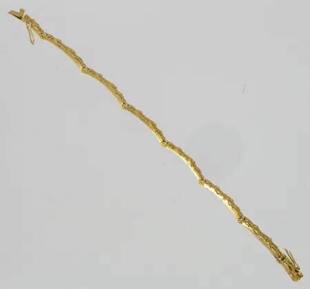 Rannekoru, kaivertamaton, pituus 18,5cm, 585, paino 11,5g Vikt: 11,5 g