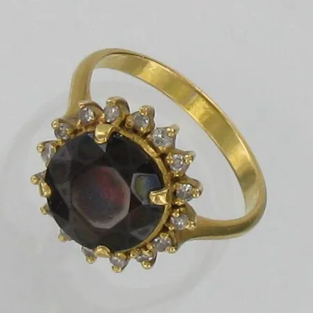 Kivisormus timanteilla 16xn.0.005ct, kaivertamaton, koko 15¾, 750br, paino 4,0g Vikt: 4   g