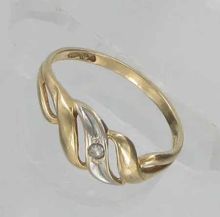 Timanttisormus 0.02ct, koko 16, 585br, paino 1,3g Vikt: 1,3 g