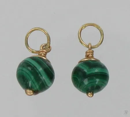 Riipuspari, korkeus 18mm, 585br, paino 2,9g Vikt: 2,9 g