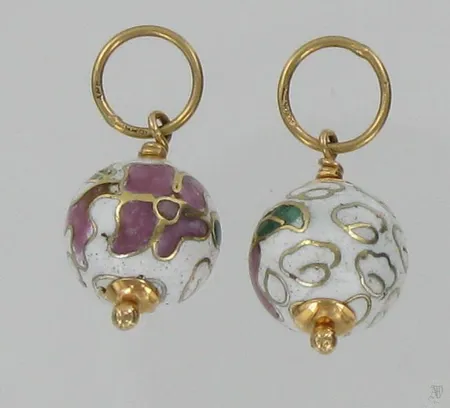 Riipuspari, korkeus 23mm, 585br, paino 3,3g Vikt: 3,3 g