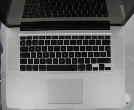 Apple MacBook Pro 15, 2.53 GHz Intel Core 2 Duo, 4 Gt 1067 MHz DDR3