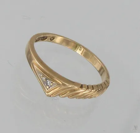 Timanttisormus 1xn0.005ct, koko 14¼, 585, paino 1,2g Vikt: 1,2 g