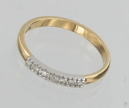 Timanttisormus 7xn0.005ct, koko 16¼, 585, paino 1,7g Vikt: 1,7 g