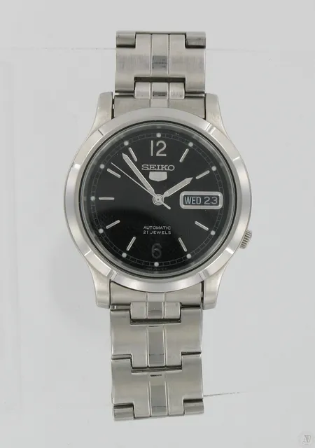 Miesten teräsrannekello Seiko 5 Automatic 21 Jewels, käytön jälkiä
