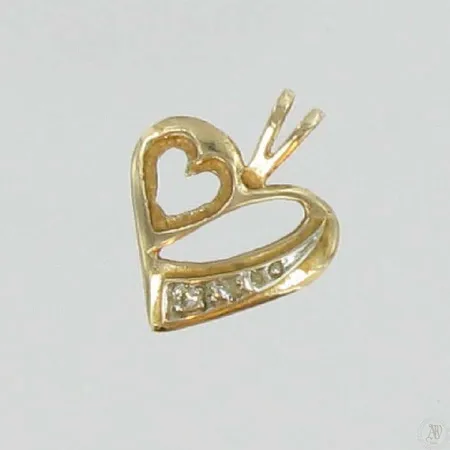 Sydänriipus timantilla 1xn.0,005ct, 585, paino 0,5g Vikt: 0,5 g