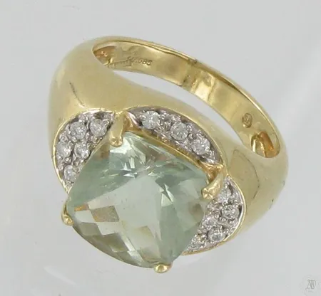 Timanttikivisormus 16xn.0.005ct, koko 15½, 585br, paino 5,8g Vikt: 5,8 g
