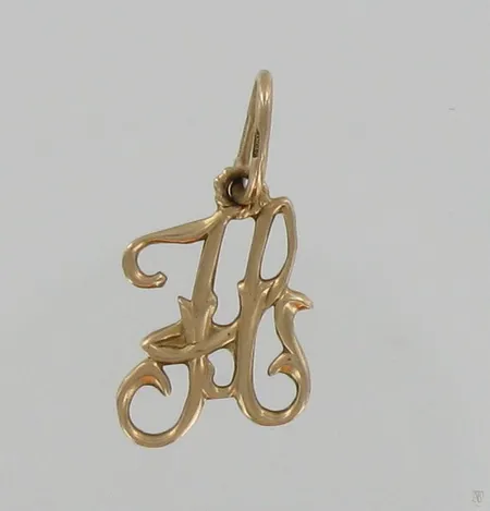 Monogrammiriipus, korkeus 23mm, 585, paino 1,1g Vikt: 1,1 g