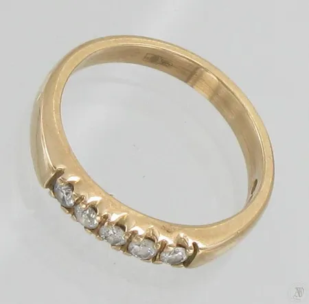 Timanttisormus, 5xn0,04ct, koko 17¼, 585, paino 3,3g Vikt: 3,3 g