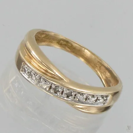 Timanttisormus 2xn.0.005ct, koko 15½, 585, paino 3,0g Vikt: 3   g