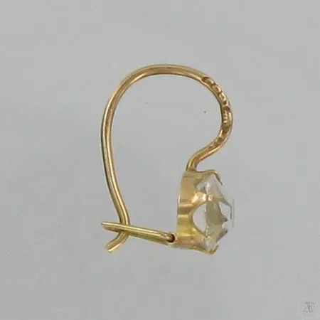 Kivikorvakoru, korkeus 5mm, 585br, paino 0,3g Vikt: 0,3 g