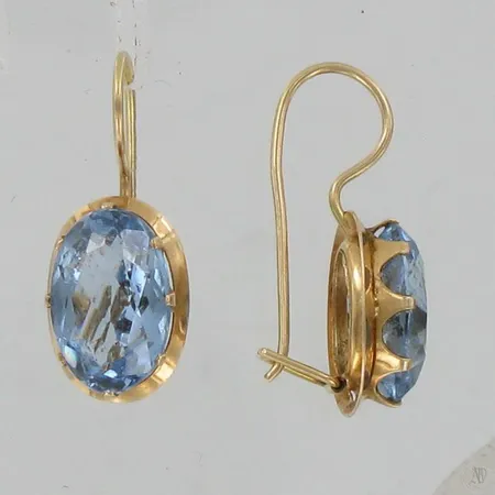 Kivikorvakorut, korkeus 24mm, 585br, paino 3,2g Vikt: 3,2 g