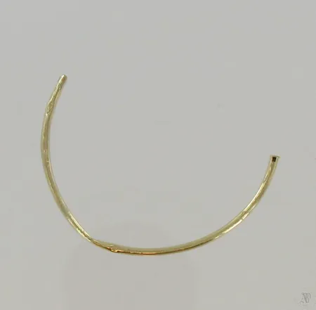 Viallinen koru, 585, paino 1,2g Vikt: 1,2 g