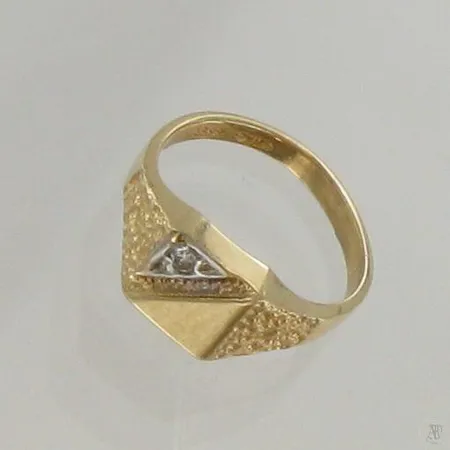 Timanttikastesormus, 1xn.0,005ct, 585, paino 0,7g Vikt: 0,7 g