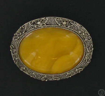 Kivirintaneula, v.1963, leveys 4,5cm, 813br, paino 12,5g Vikt: 12,5 g