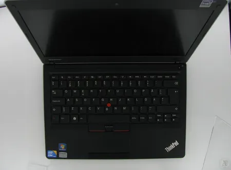Kannettava tietokone Levono ThinkPad Edge 13.3", Hd/core i3-380UM/4 GB/500 GB/3G