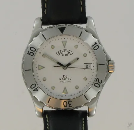Miesten teräsrannekello Certina 1888 DS Nautic quartz, päivyri, nahkarannekkeella, paristo loppu