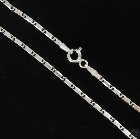 Kaulaketju, pituus 44cm, 925, paino 5,3g Vikt: 5,3 g