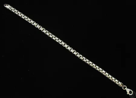 Ranneketju, pituus 21cm, 925, paino 27,1g Vikt: 27,1 g