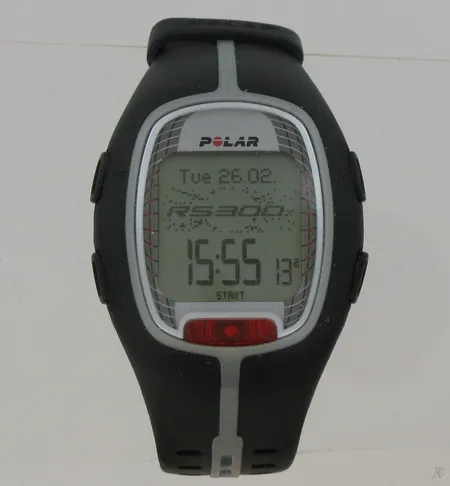 Sykemittari Polar RS300X, käytön jälkiä, laatikko ja kuitti mukana, takuu voimassa 08.01.2014 asti