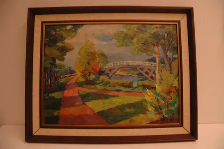 Öljyvärimaalaus, koko 32x43cm, signeerattu Annie Krokfors. Hintaan lisätään Tekijänoikeuslain mukainen jälleenmyyntikorvaus 5%, johon lisäämme voimassa olevan alv:n mikäli viimeinen huutohinta ylittää 255,00_. Nouto ainoastaan myymälästä!