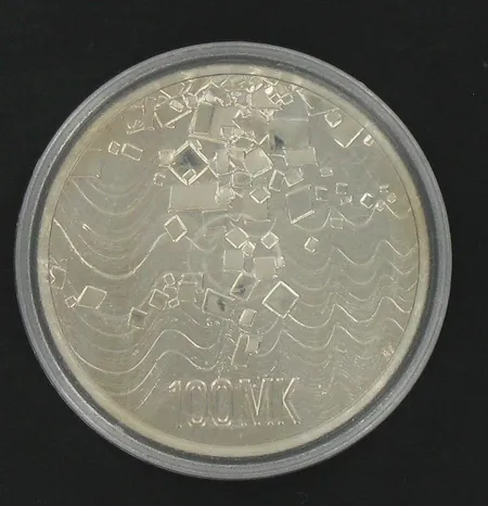 Hopea juhlaraha 100 Markkaa 1917-1992 Itsenäinen Suomi 75 vuotta, 925, paino 24,0g Vikt: 24   g