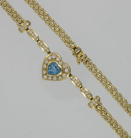 Akvamariinikaulakoru timanteilla 14xn.0.035 22xn.0.01ct, pituus 43cm, 585br, paino 33,4g Vikt: 33,4 g