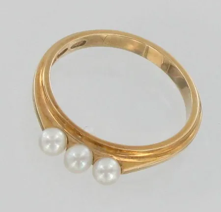 Helmisormus, Ø n.3mm, koko 17¾, 585br, paino 2,9g Vikt: 2,9 g