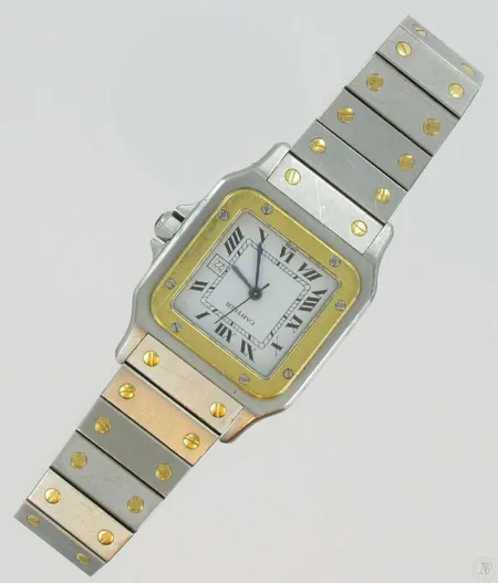 Miesten teräs/keltakultarannekello, Cartier Santos, automaattinen, numero 296186469, rannekkeessa kulumia