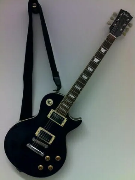 Sähkökitara Tokai Love Rock model, Korea, pieniä kulumia, kitaralaukku Rockbag by Warwick