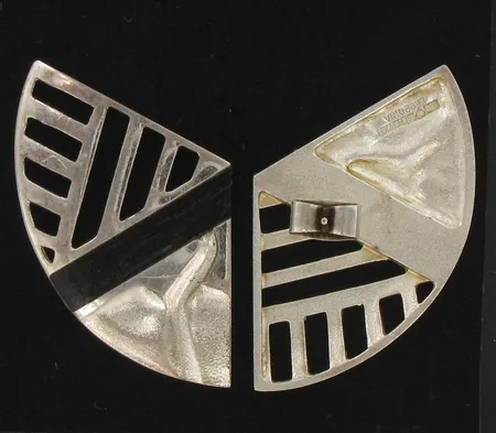 Korvakorut Lapponia v.1987, leveys 44mm, 925br, paino 13,4g Vikt: 13,4 g