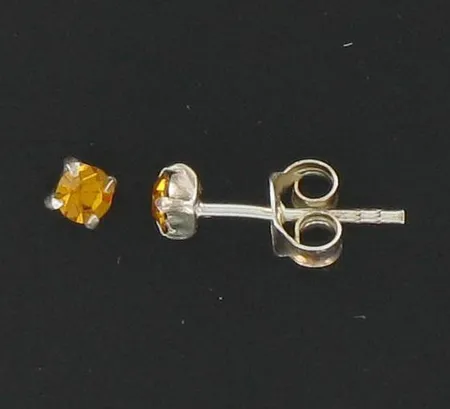 Kivikorvakorut, Øn.3mm, 925br, paino 0,3g Vikt: 0,3 g