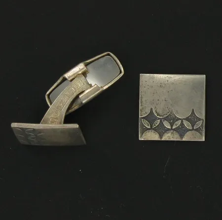 Kalvosinnapit, koko 14x14mm, 830br, paino 8,5g Vikt: 8,5 g