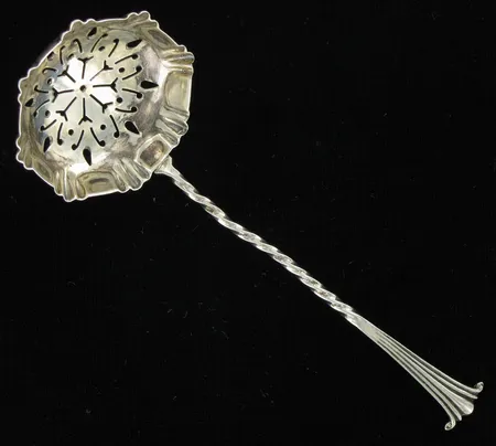 Sihti, Birmingham 1919, 925, paino 15,7g Vikt: 15,7 g