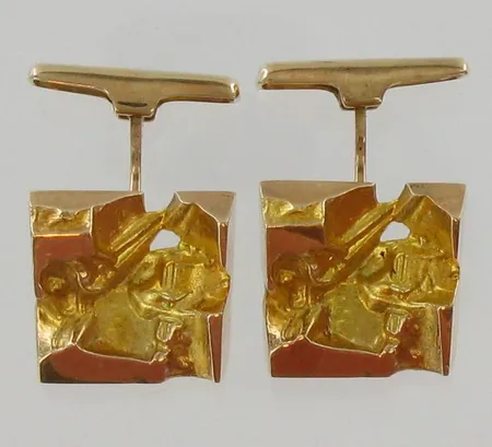 Kalvosinnapit, 585, paino 13,8g Vikt: 13,8 g