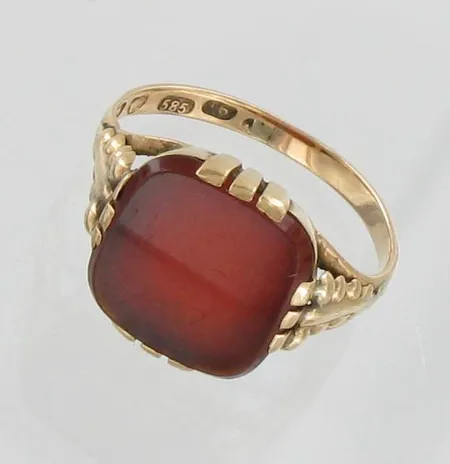 Kivisormus, koko 16, käytön jälkiä, 585br, paino 2,5g Vikt: 2,5 g