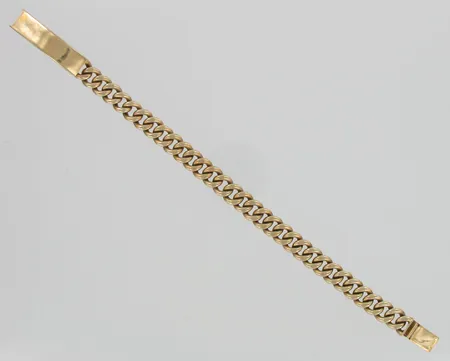 Panssariranneketju laatalla, kaiverrettu, käytön jälkiä, pituus 220mm, 585, paino 55,9g Vikt: 55,9 g